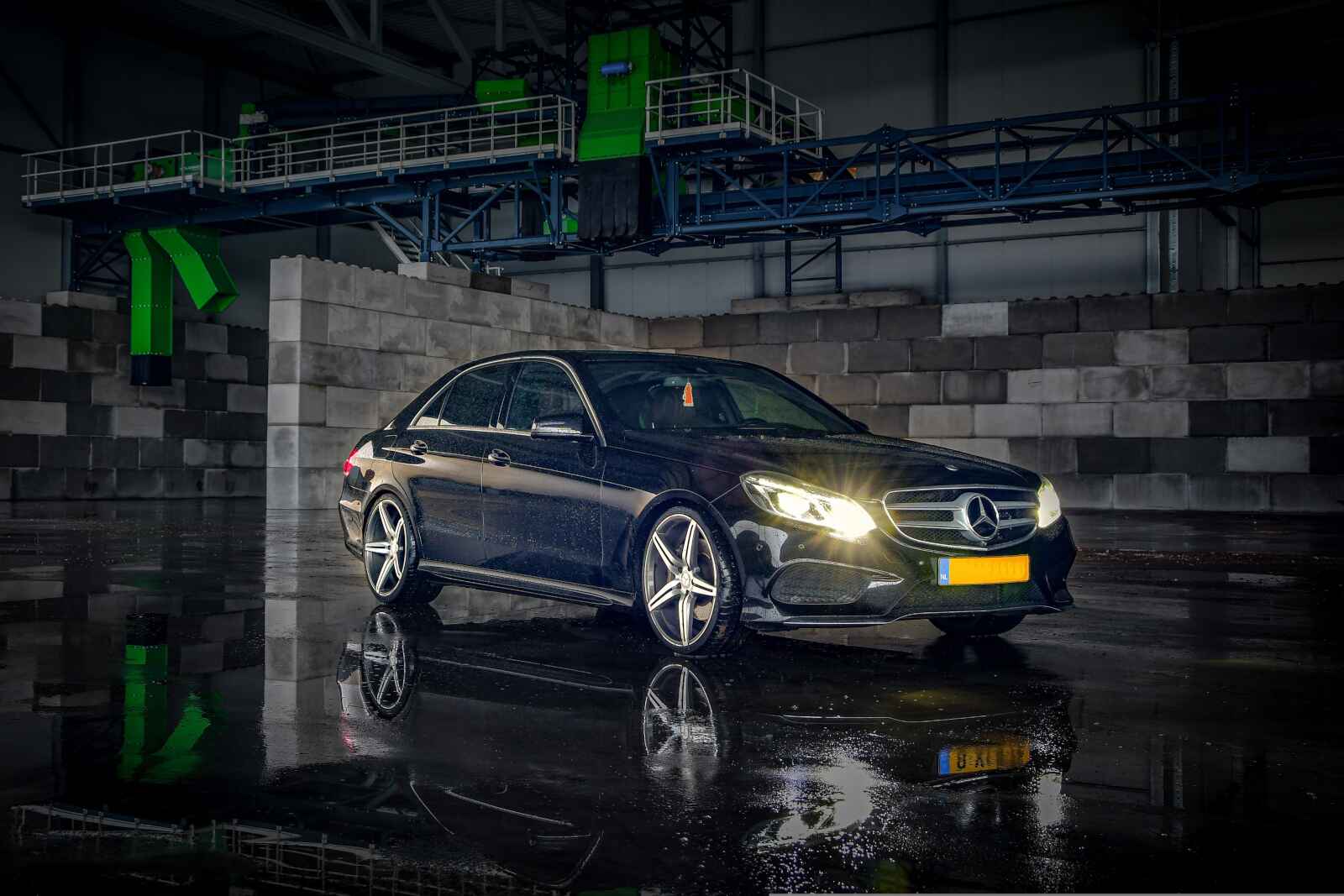 Armored Mercedes vehicle prepared for international export by Zoloto GmbH – secure logistics from Austria to Central Asia